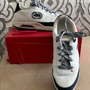 Red Women's White and Black Athletic Shoes